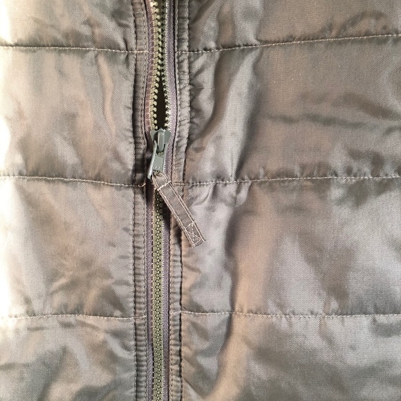 Vintage ☾⋆。GAP quilted vest - Picture 3 of 8